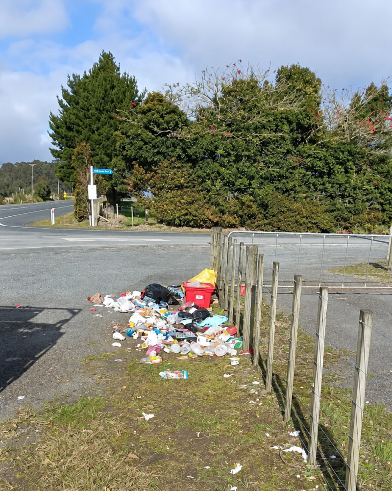 Arawhata Road and Mangatete Heights bags a new kerbside service